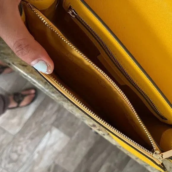 New 😍 Tory Burch Emerson Combo Crossbody - Picture 8 of 9